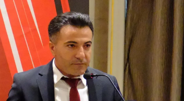 Vanspor FK Başkanı Erol Temel: Gerekirse sahalara geri dönmeyiz!