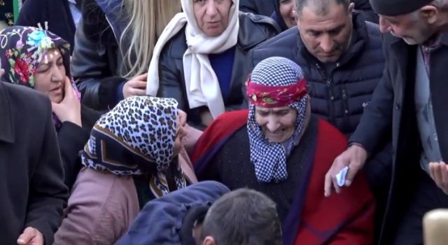 Yenigün ailesinden öldürülen 4 kişi toprağa verildi; cinayetlerde susturucu kullanılmış!