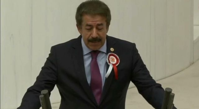 AKP'li vekilden Kürdistan bayrağına yapılan hakaretlere tepki