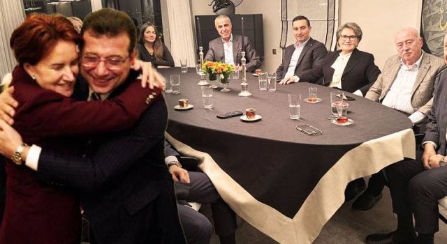 Siyasette sadakatin ömrü ne kadar?