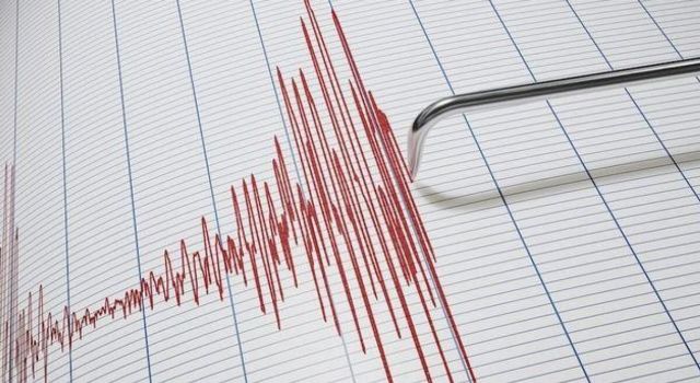 Yüksekova'da 4.8 şiddetinde deprem