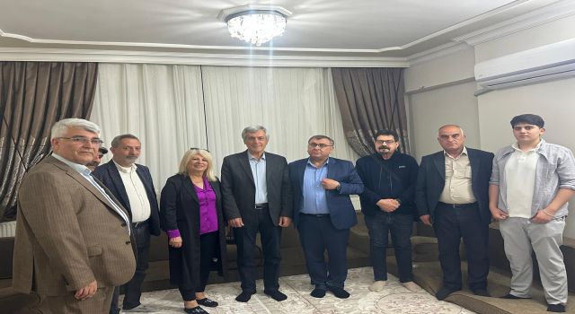 Türkiye ve Rojava'dan Kürt siyasi parti temsilcileri Urfa'da buluştu