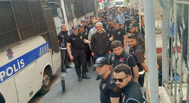 CHP'li 5 belediye başkanı için tutuklama talebi