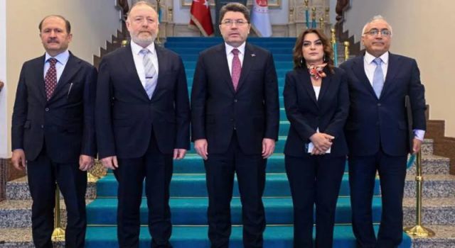DEM Parti, Adalet Bakanı Tunç ile görüştü