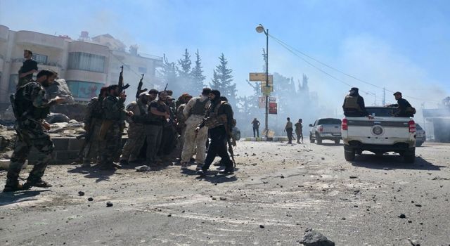 Süveyda'da can kaybı yükseldi; Dürziler şehrin yüzde 80'inde kontrol sağladı