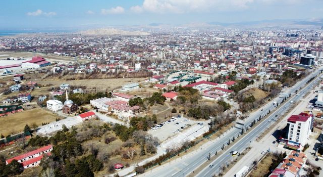 Prof. Dr. Naci Görür'den Van depremi açıklaması: 6 Şubat 2023 depremlerinin etkisi