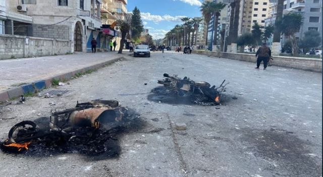 Suriye'de göstericilere ateş açıldı: 3 ölü, 50 yaralı