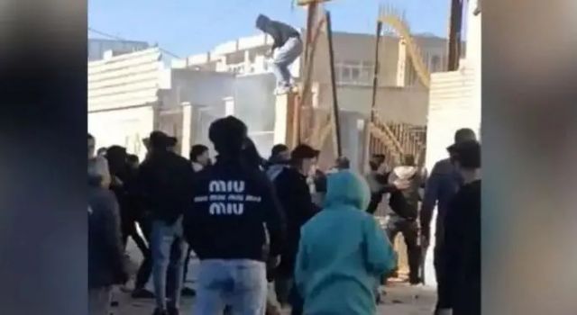 Trump İran'ı uyardı: 'Protestocular öldürürlerse, vurmaya hazırız'