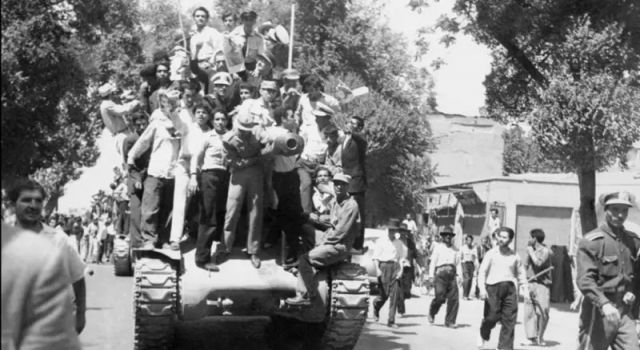 ABD'nin İran'da rejimi değiştirdiği darbe: 1953'te Musaddık nasıl devrildi?