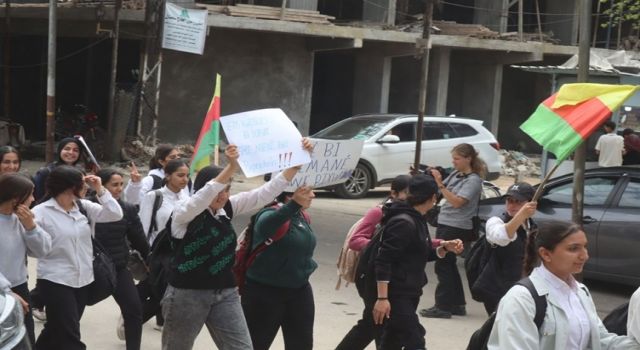 Suriye'de Kürtlere göz açtırılmıyor