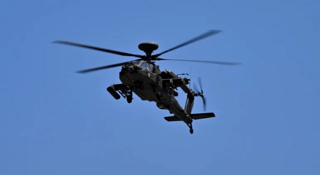 Hürmüz Boğazı'nda Amerikan helikopteri düşürüldü, ABD ile İran arasında karşılıklı saldırılar