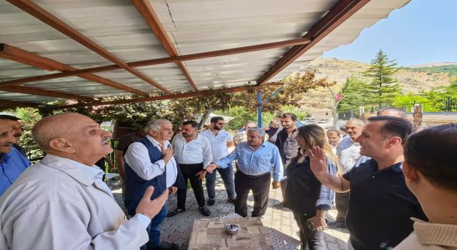 Van TSO Başkan Adayı İrem Bayram Çatak'ta: "İlçenin gizli değerlerini dünya pazarlarıyla buluşturacağız"