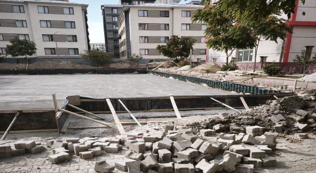 Eğitim Sen Van Şubesi: Eğitim yatırımları plansızlık ve mağduriyet üretmemeli