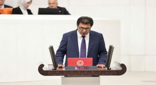 Van Çevre Yolu’ndaki çökmeler Meclis gündeminde: Bakanlığa 8 soru