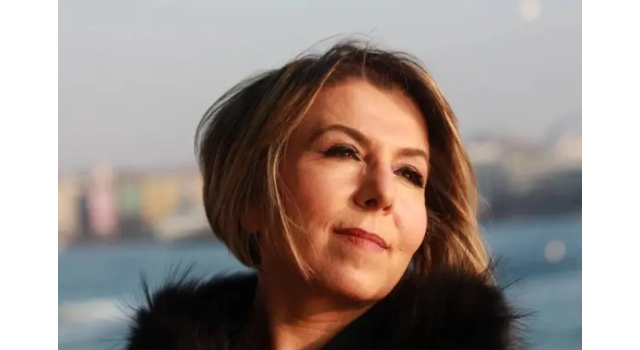 Yazar Suzan Samancı İstanbul Havalimanı’nda gözaltına alındı