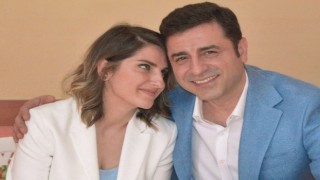 “Dışarıda olsaydım bir sabah Başak ile birlikte Meral Hanım’ın kapısını çalar ve ‘Kahvaltıya geldik’ derdim."