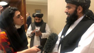 Doha'daki Afganistan barış görüşmeleri: Bir kadın muhabirin Taliban'la mülakat deneyimi