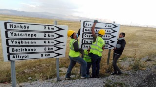 VBB: Kürtçe tabela kaldırılmadı yenilendi