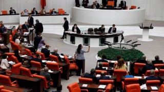 50 tanesi HDP'li vekillere ait 62 dokunulmazlık fezlekesi TBMM'ye verildi