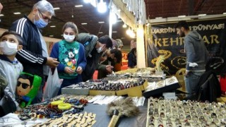 Van'da 'Yöresel Ürünler ve Hediyelik Eşya Fuarı' açıldı