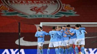 Liverpool liderlik yolunda büyük yara aldı