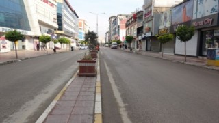 17 Mayıs'a kadarki sokağa çıkma yasağı başladı
