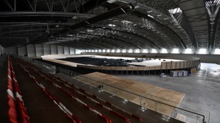 Osmangazi Atletizm Salonu’nun pisti kaplanıyor