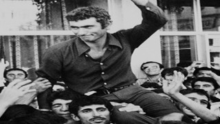 Şair-yazar Zekeriya EKİNCİ yazdı: YASAKLI YILLAR