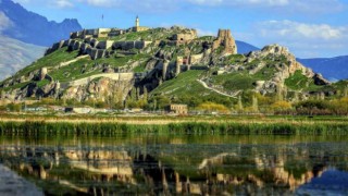 Vanlı turizmci destek bekliyor