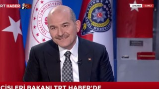 İçişleri Bakanı Soylu, Sedat Peker'in evine yapılan operasyonun görüntülerini paylaştı: Karısının iç çamaşırına sığınamaz kimse, edepsiz!