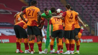 Galatasaray-PSV maçı 22.00'de canlı yayında; işte muhtemel 11'ler!