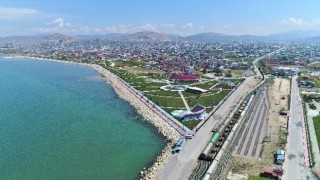 150 Büyükelçi Van'a geliyor