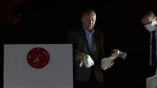 Mehmet Metiner, Erdoğan'ın çay fırlatmasını eleştirdi: Hangi akla hizmettir?