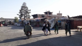 Taliban, başkent Kabil'e ilerliyor: Kanada 20 bin Afgan mülteciyi kabul edecek