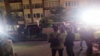 Barınma eylemi yapan öğrencilere polis müdahalesi; gözaltılar var