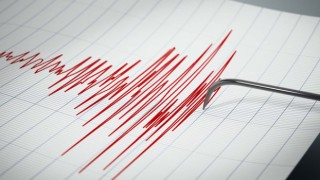 İran'da 5.2 büyüklüğünde deprem