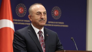 Dışişleri Bakanı Çavuşoğlu: 10 büyükelçiyi sınır dışı etmek için çalışmalara başlamıştık