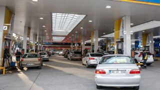 Benzin ve motorine büyük zam geliyor