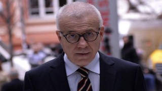 Ertuğrul Özkök: Ahmet Kaya'nın mezarına gittim, daha ne yapayım?