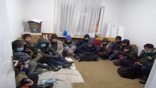 Van'daki bir evde 55 Afgan yakalandı; biri ev sahibi 2 kişi tutuklandı