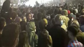 Tarbzonspor taraftarları şampiyonluk kutlamalarında Soylu ve Erdoğan'ı protesto etti