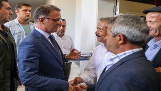 Van Valisi: ‘Hedefimiz bir yılda 10 bin aileye toplam 1 milyon koyun dağıtmak'