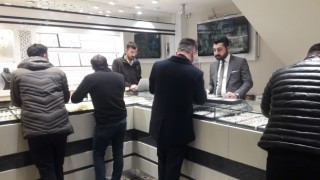 Kuyumcularda yılbaşı hareketliliği fiyat yükseltti