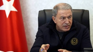 Bakan Akar anlattı: Türkiye'nin olası kara operasyonu planında bir değişiklik var mı?