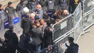 Cumartesi Anneleri gözaltına alındı