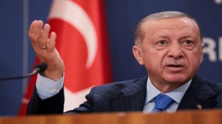 Erdoğan: Gerektiğinde 15 Temmuz gecesi olduğu gibi hayatımız pahasına istiklâl ve istikbalimize sahip çıkarız