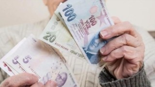 Emekli maaş ve ikramiyelerinin ödeneceği tarih belli oldu