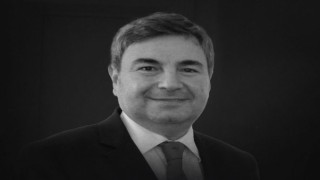 Denizde fenalaşan Büyükelçi hayatını kaybetti