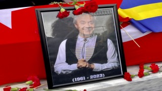 Nursun Erel yazdı: Metin Uca ve "otomatik pisuvar kafalı" yöneticiler