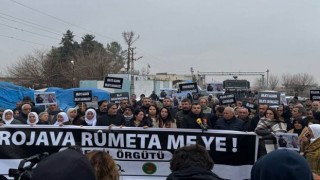 Suruç'ta nöbet eylemi: Kürtlerin de Suriye'de statü sahibi olma hakkı vardır